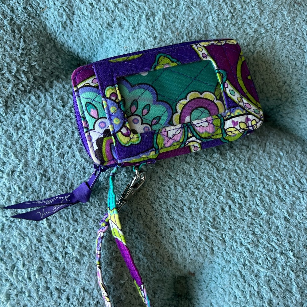 Vera Bradley. New wristlet.  Quilted
